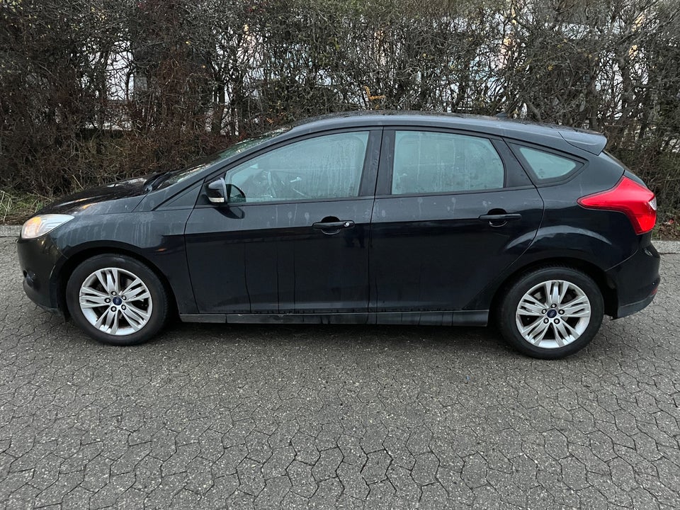 Ford Focus 1,6 Ti-VCT 125 Titanium aut. 5d