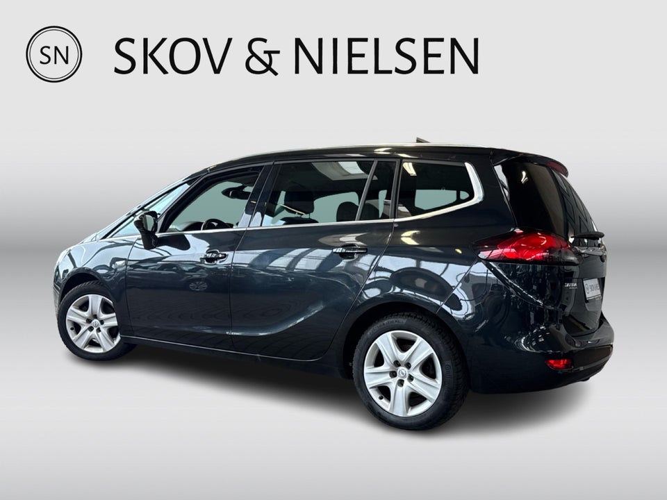 Opel Zafira Tourer 1,6 CDTi 136 Enjoy 7prs 5d