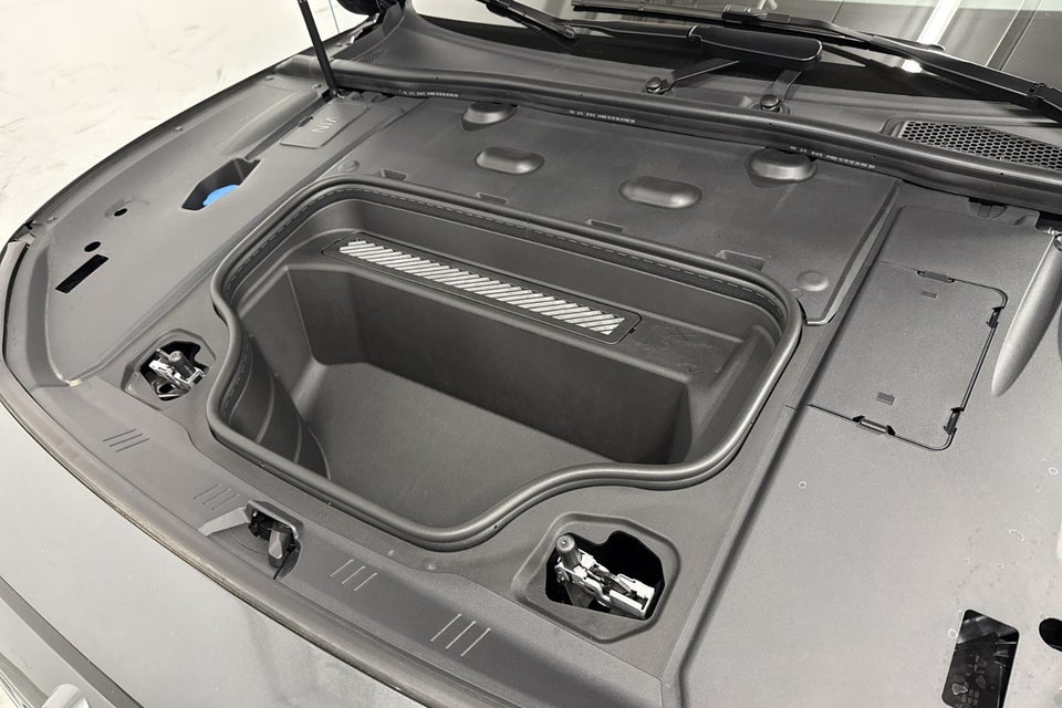 Audi A6 e-tron S-line plus performance Avant 5d