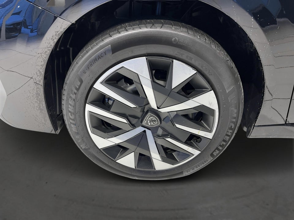 Peugeot e-208 50 Style 5d