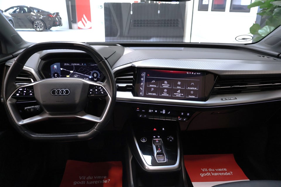 Audi Q4 e-tron 45 Advance quattro 5d