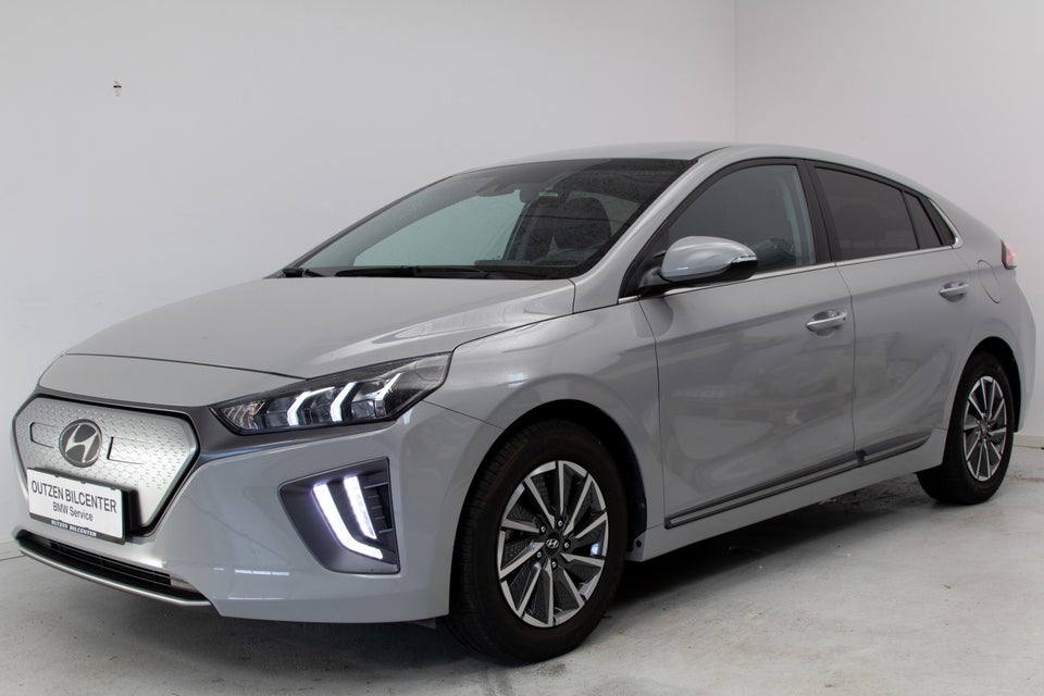 Hyundai Ioniq 40 EV Premium 5d