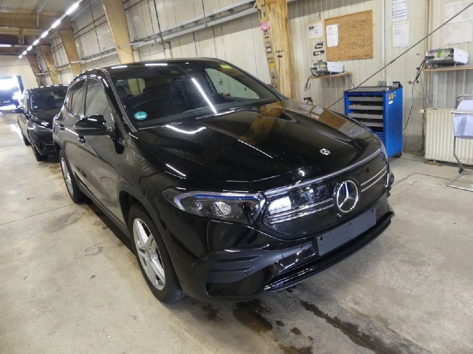 Mercedes EQA250 AMG Line 5d