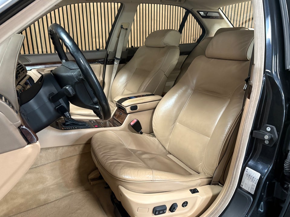 BMW 750iL 5,4 V12 4d