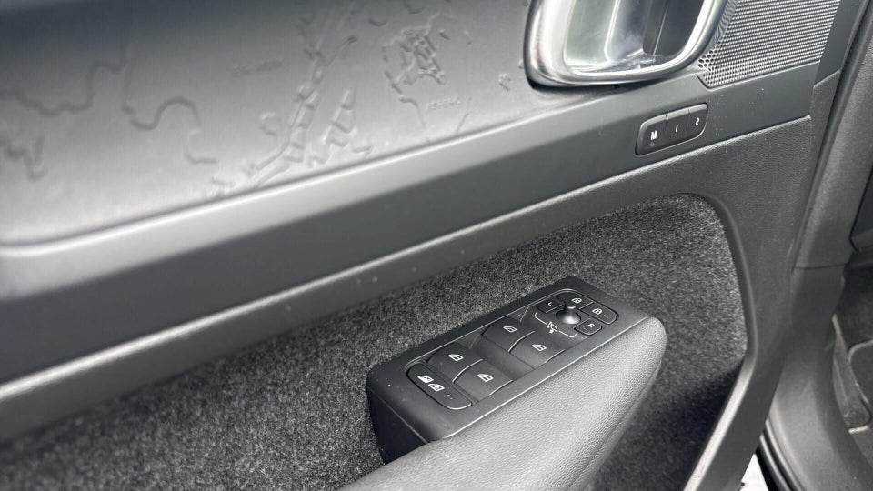 Volvo C40 P6 ReCharge Plus 5d