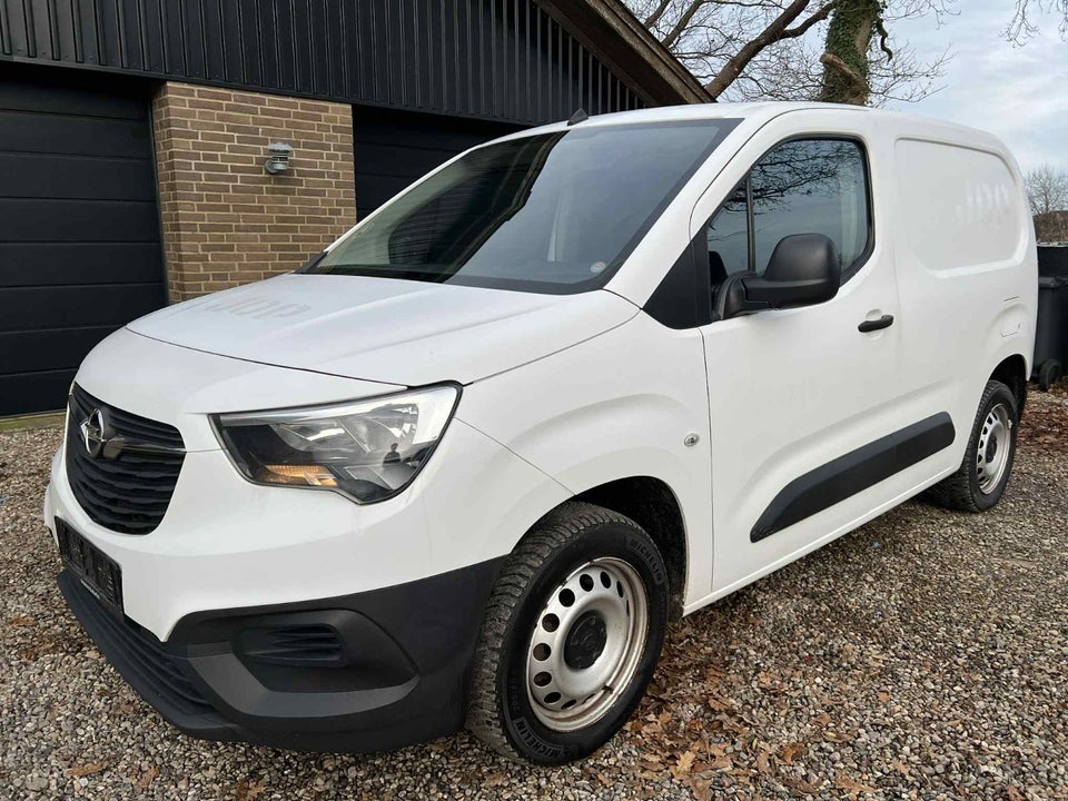 Opel Combo 1,5 D 75 Essentia L1V1