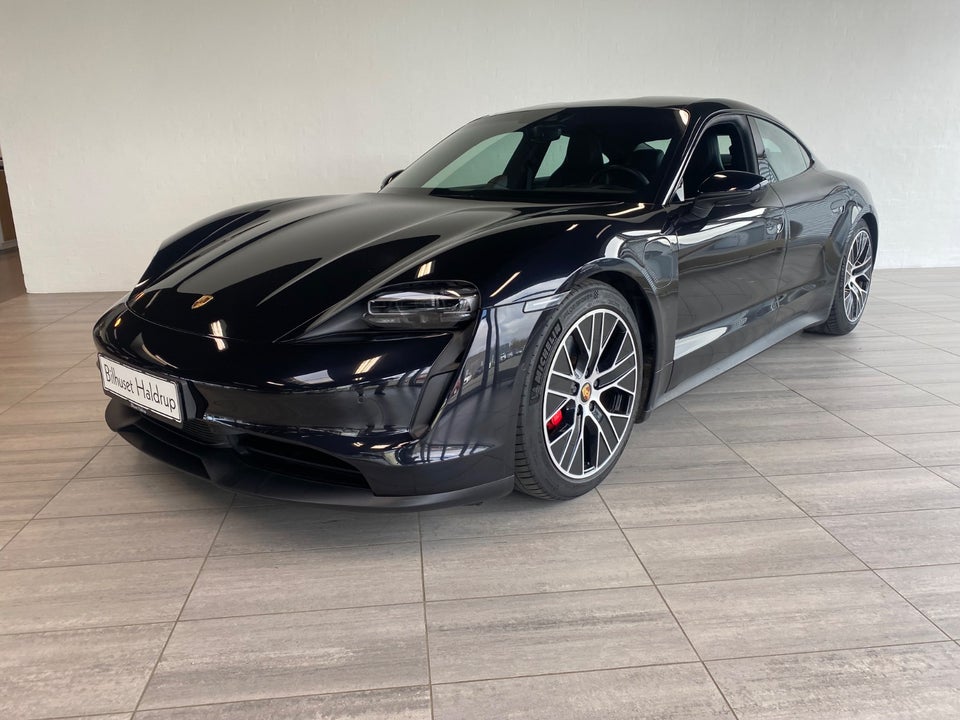 Porsche Taycan 4S Performance+ 4d