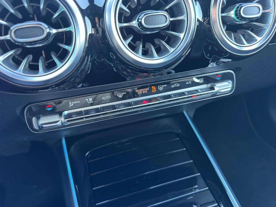 Mercedes EQA250 Progressive 5d