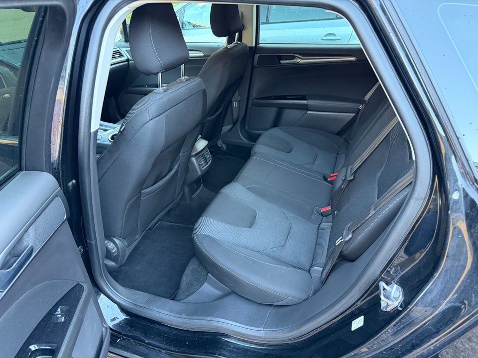 Ford Mondeo 2,0 TDCi 150 Titanium aut. 5d