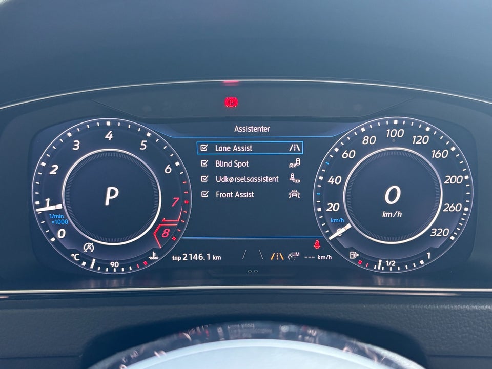 VW Golf VII 2,0 R DSG 4Motion 5d