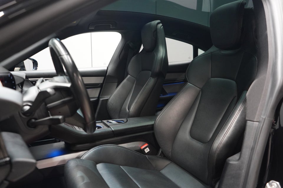 Porsche Taycan 4S Performance+ 4d