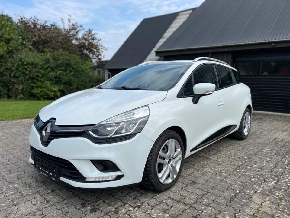 Renault Clio IV 1,5 dCi 90 Zen Sport Tourer 5d