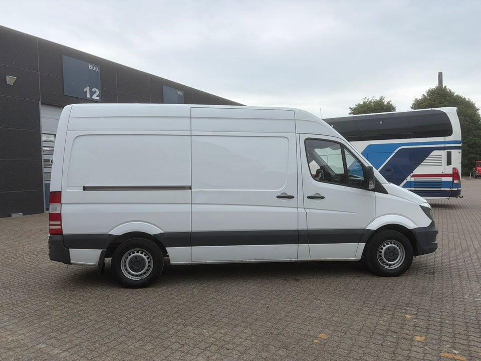 Mercedes Sprinter 316 2,2 CDi R2 Kassevogn 5d