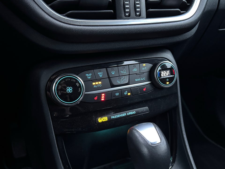 Ford Puma 1,0 EcoBoost Titanium DCT 5d