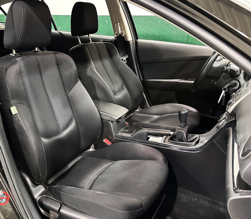 Mazda 6 2,0 Advance stc. 5d