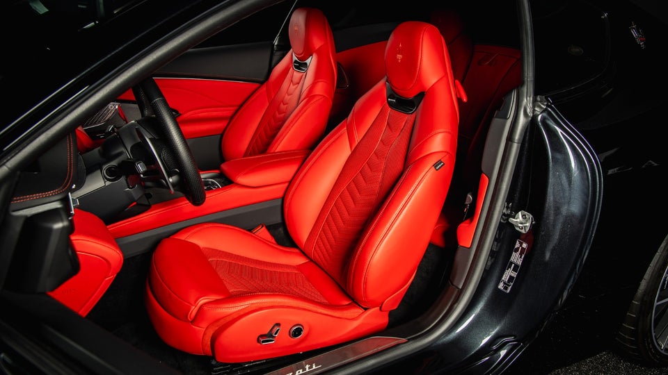 Maserati GranTurismo 3,0 V6 Trofeo aut. 2d