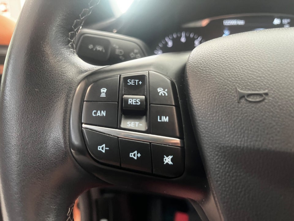 Ford Fiesta 1,0 EcoBoost Titanium 5d