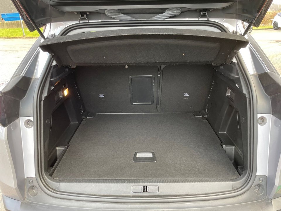 Peugeot 3008 1,2 PureTech 130 Allure EAT8 5d