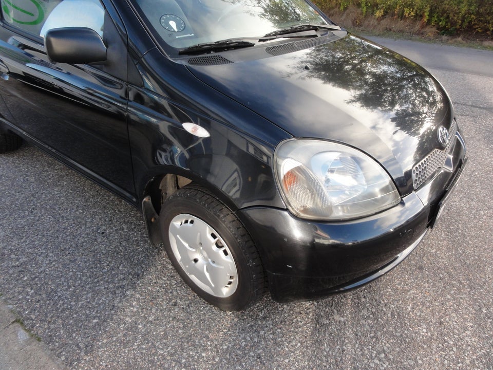Toyota Yaris 1,3 Luna Komfort 3d