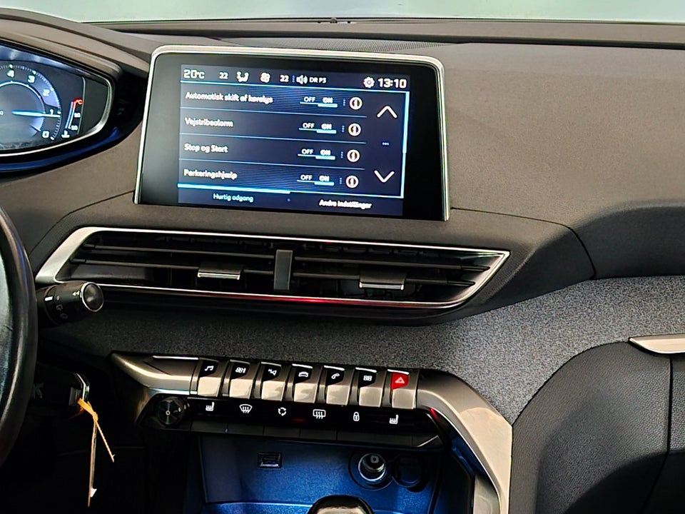 Peugeot 5008 1,2 e-THP 130 Allure 7prs 5d