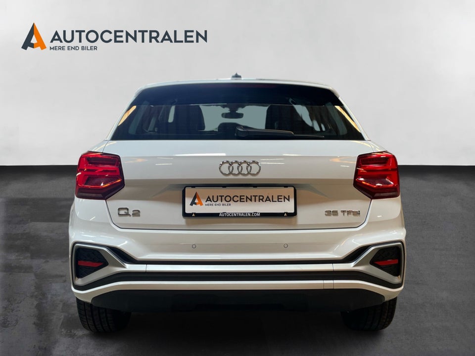 Audi Q2 35 TFSi S-line S-tr. 5d