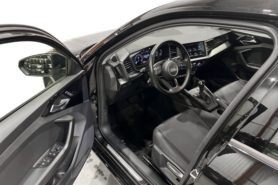 Audi A1 30 TFSi Advanced Sportback S-tr. 5d