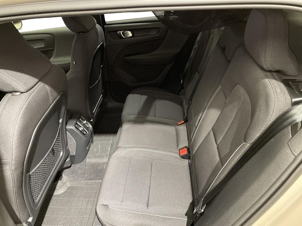 Volvo EX40 Extended Range Core 5d