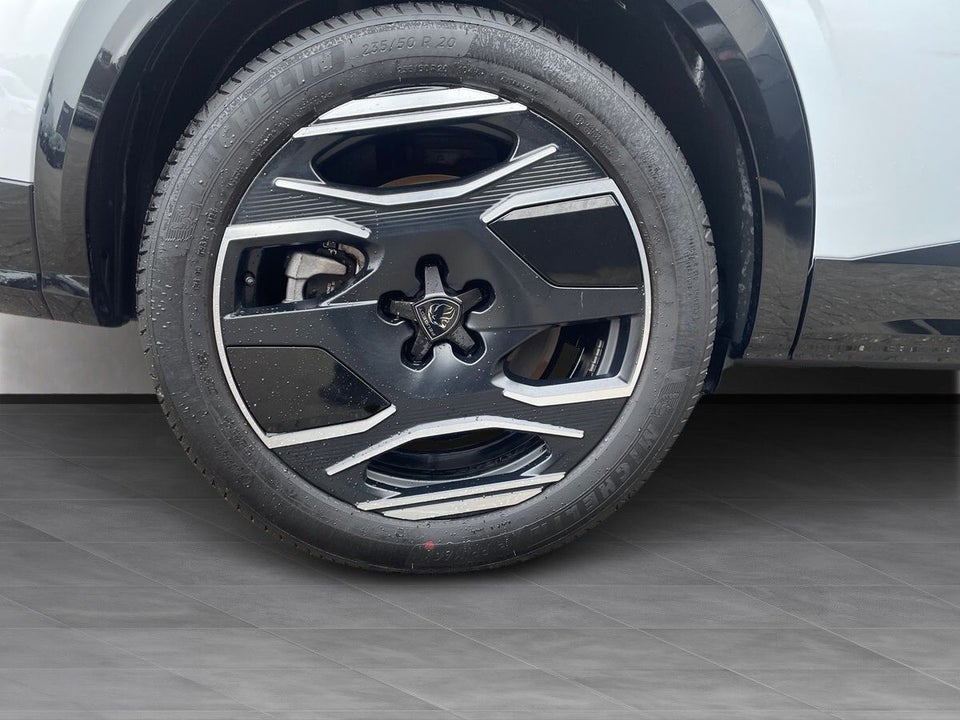 Peugeot e-5008 77 GT 7prs 5d