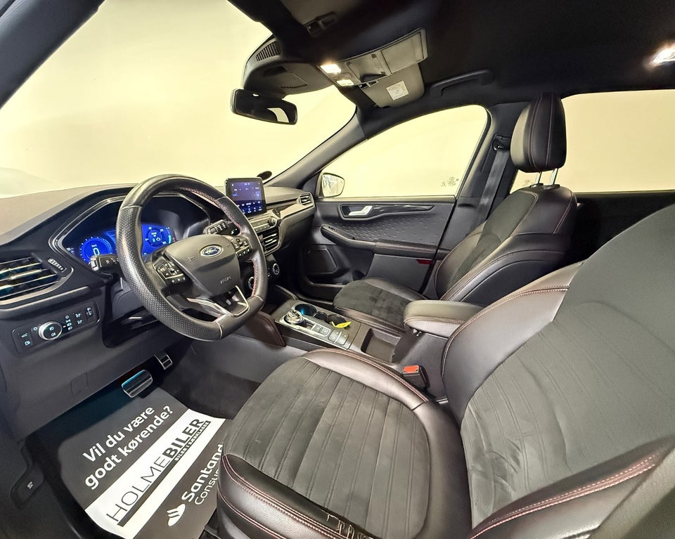 Ford Kuga 2,5 PHEV ST-Line X CVT 5d