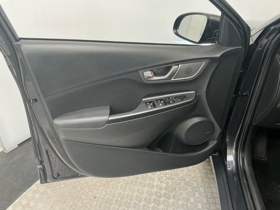 Hyundai Kona 64 EV Trend 5d
