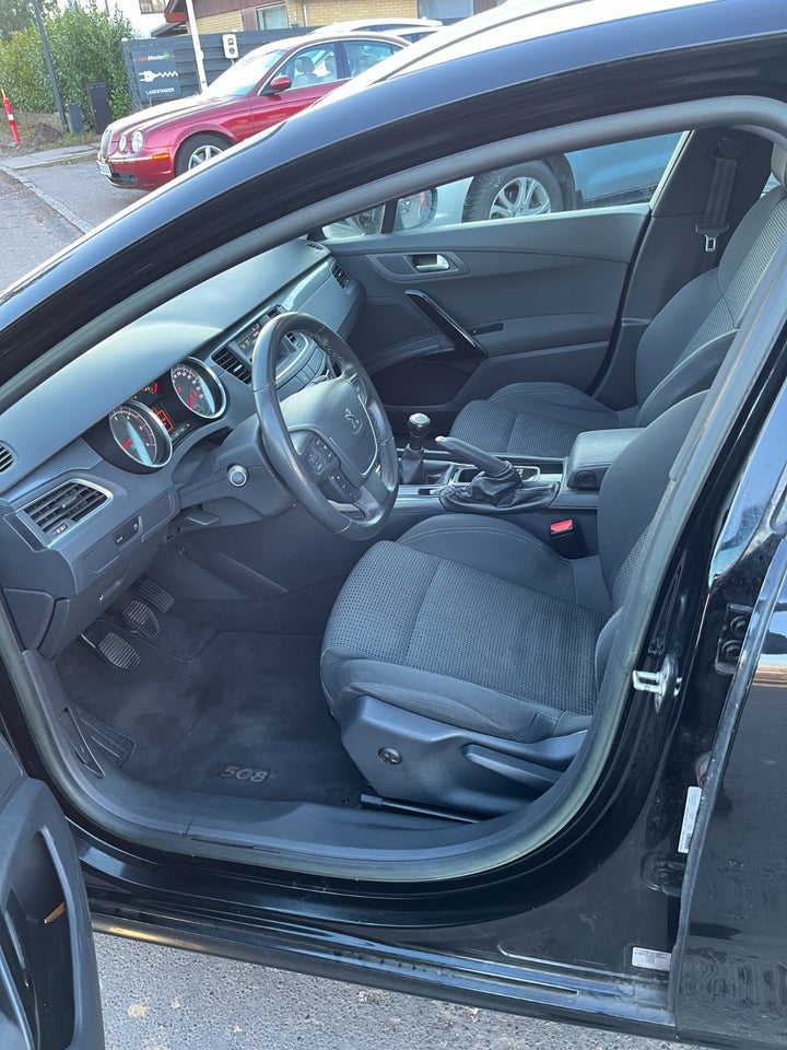 Peugeot 508 2,0 HDi 140 Active SW 5d
