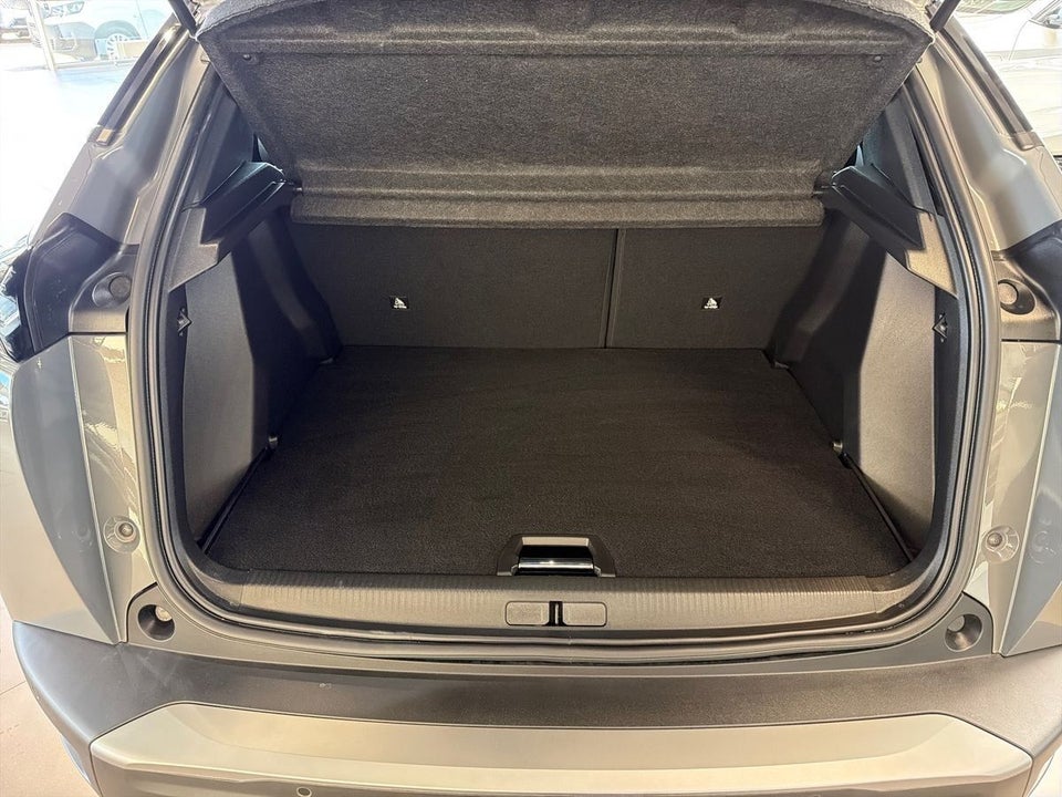 Peugeot e-2008 54 GT Sky 5d