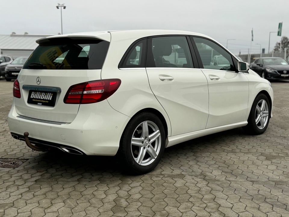 Mercedes B200 d 2,2 aut. 5d