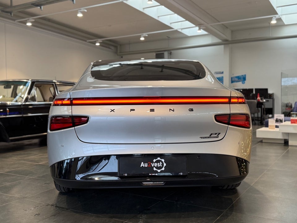 Xpeng P7 Performance 4d