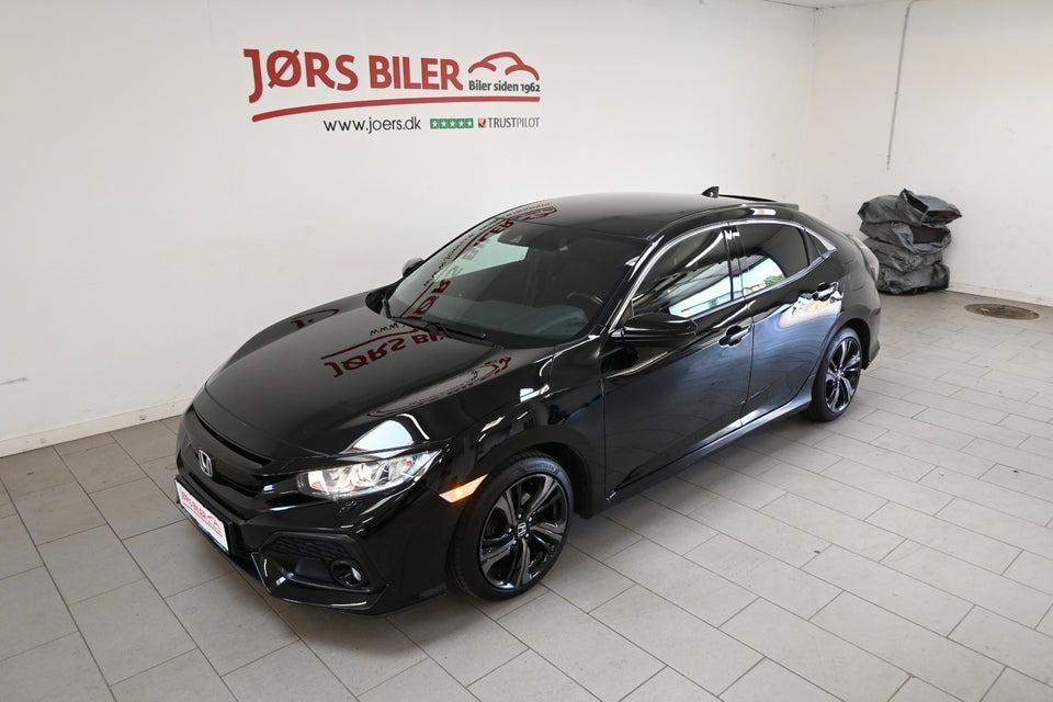 Honda Civic 1,0 VTEC Turbo Elegance 5d