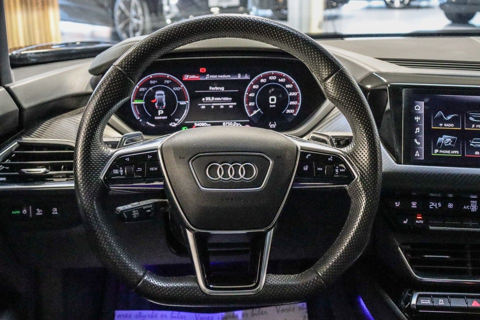 Audi e-tron GT quattro 4d