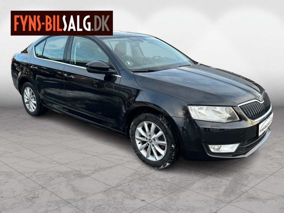 Skoda Octavia 1,6 TDi 105 Ambition DSG 5d