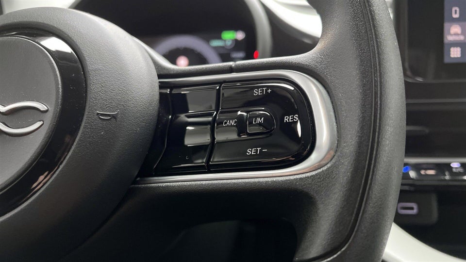 Fiat 500e 24 Action 3d