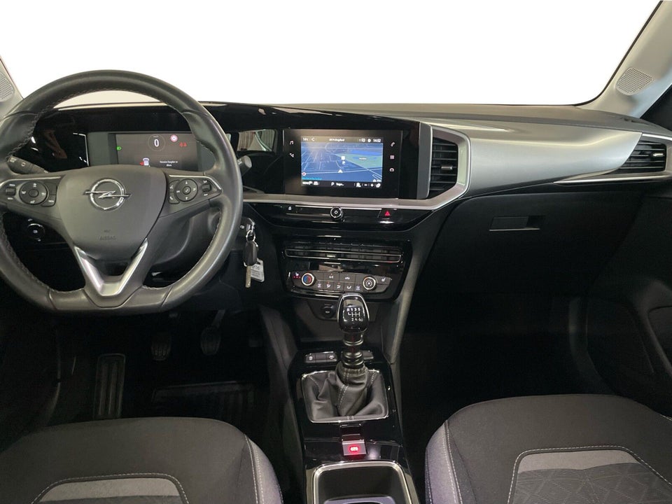 Peugeot 2008 1,2 e-THP 110 Selection Sky 5d