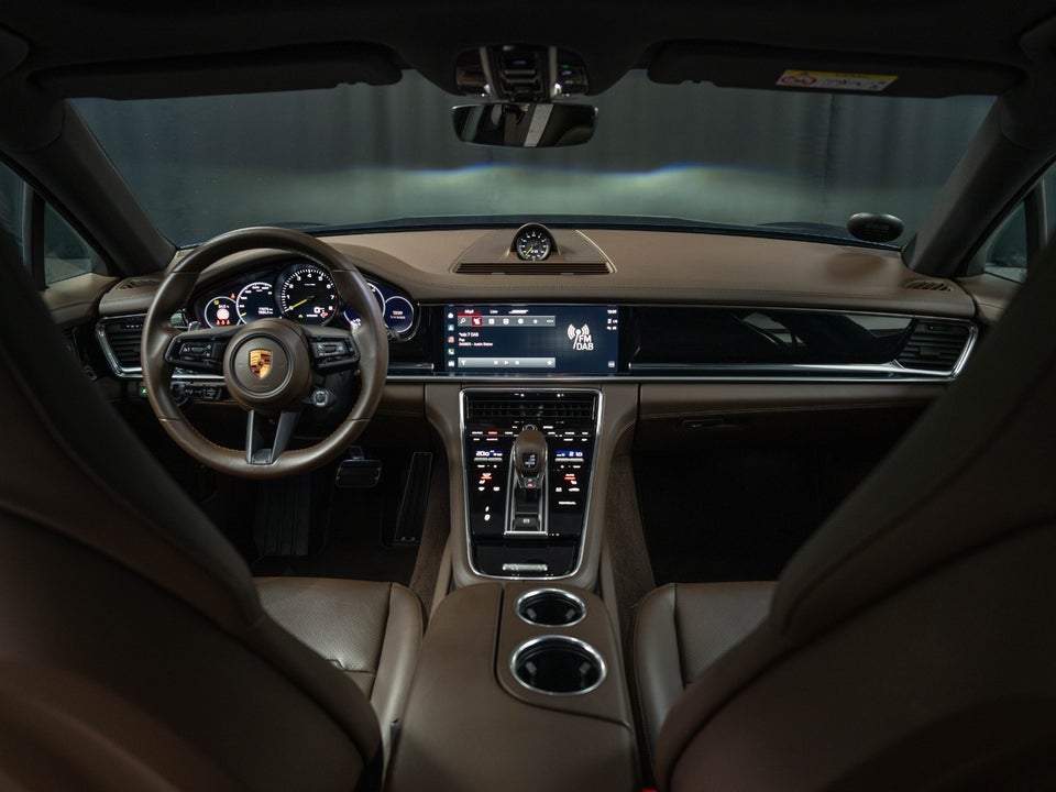 Porsche Panamera 4 2,9 E-Hybrid Sport Turismo PDK 5d