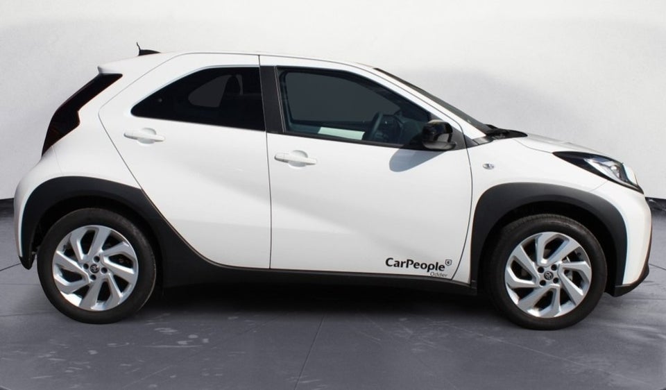 Toyota Aygo X 1,0 Active 5d