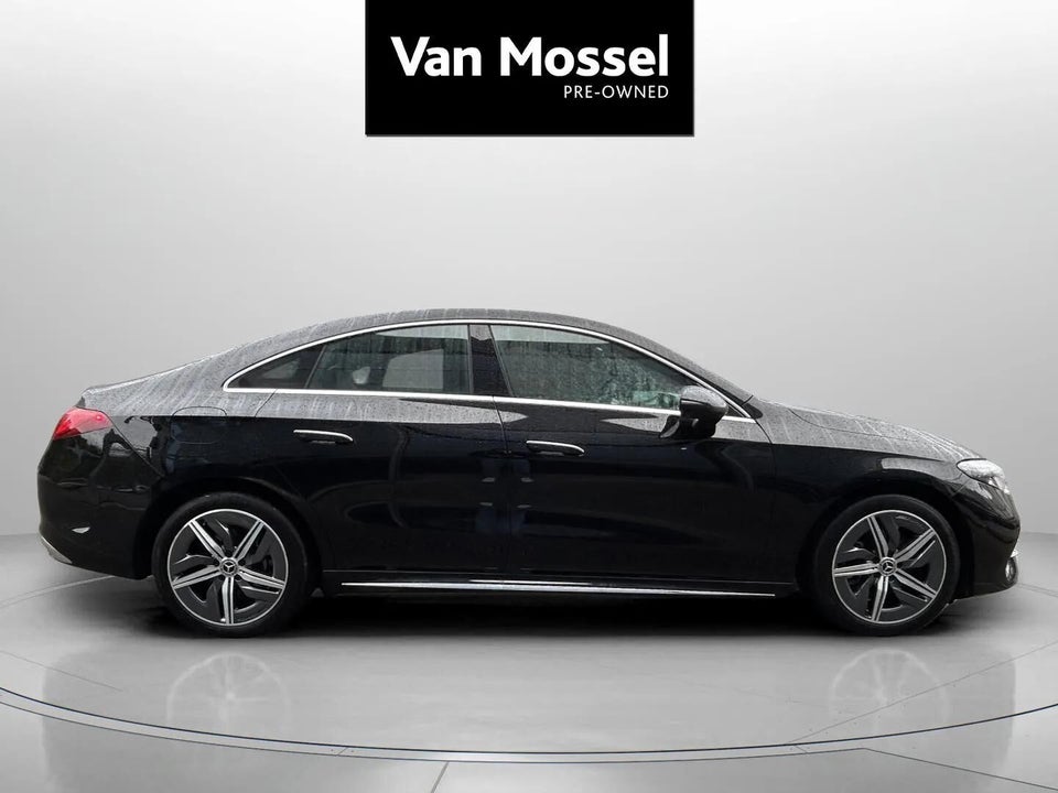 Mercedes CLA250+ electric AMG Advance Plus 4d