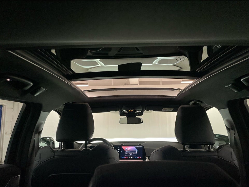 BMW iX1 eDrive20 M-Sport 5d