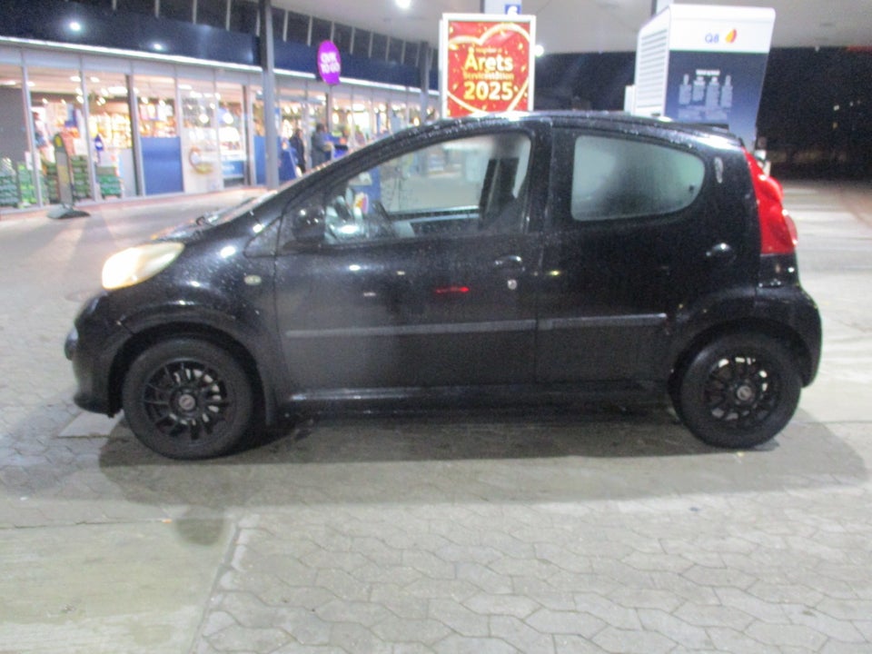 Peugeot 107 1,0  5d