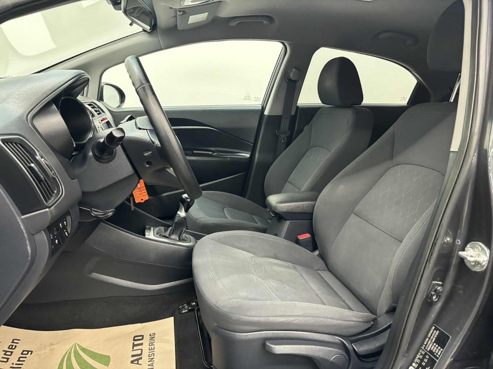 Kia Rio 1,2 CVVT Attraction 5d