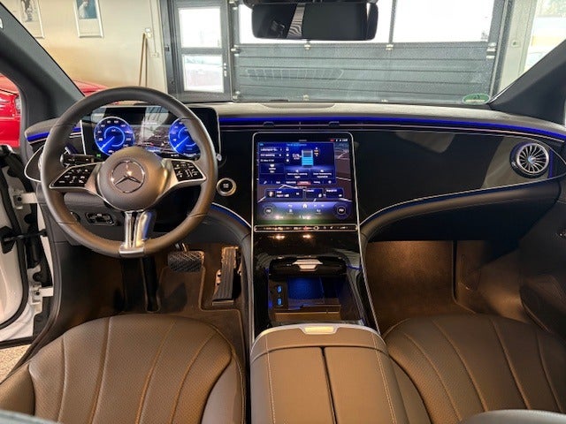 Mercedes EQE350 AMG Line 4Matic 4d