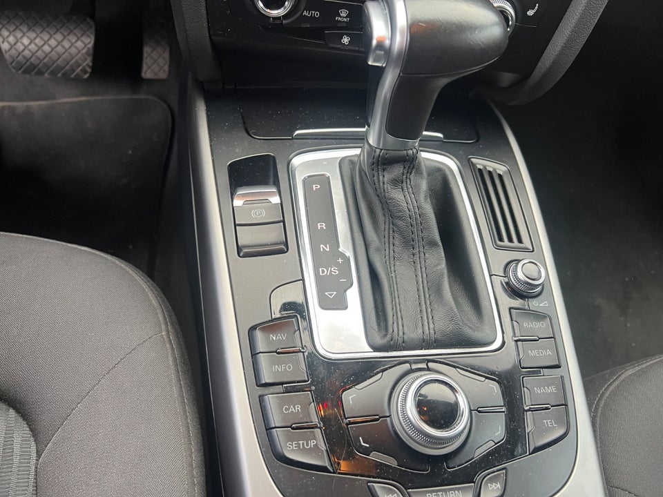 Audi A4 2,0 TDi 150 S-line Avant Multitr. 5d