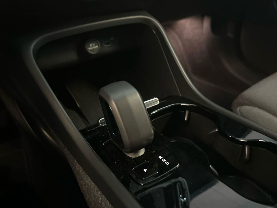 Volvo XC40 P6 ReCharge Plus 5d