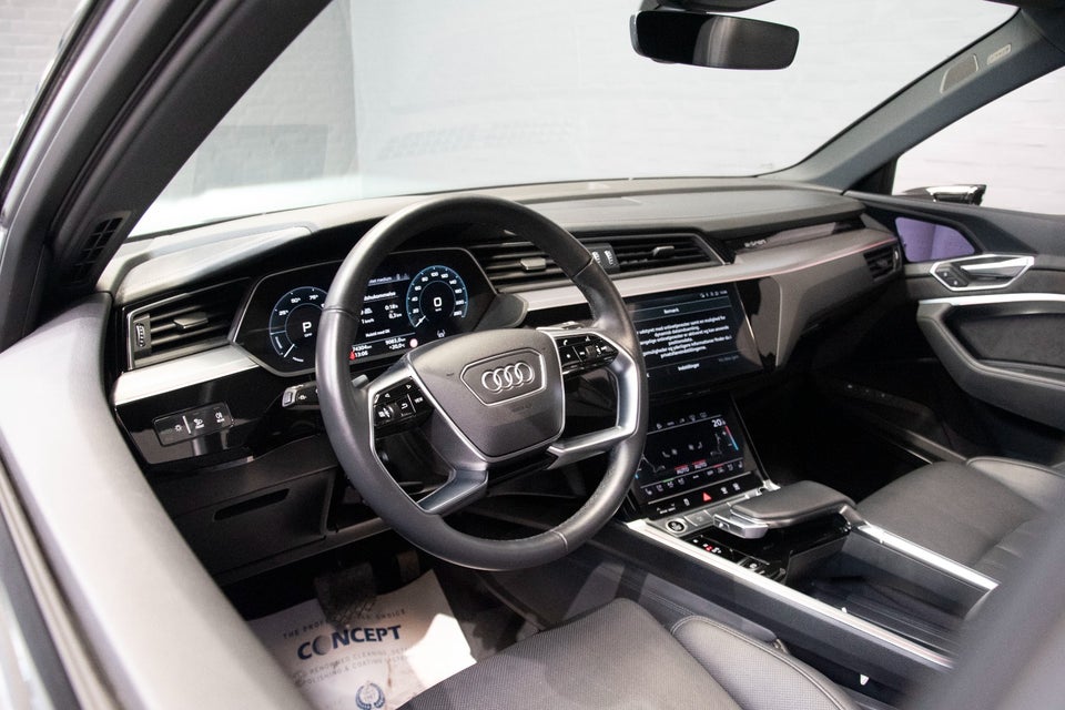 Audi e-tron 55 Advanced quattro 5d