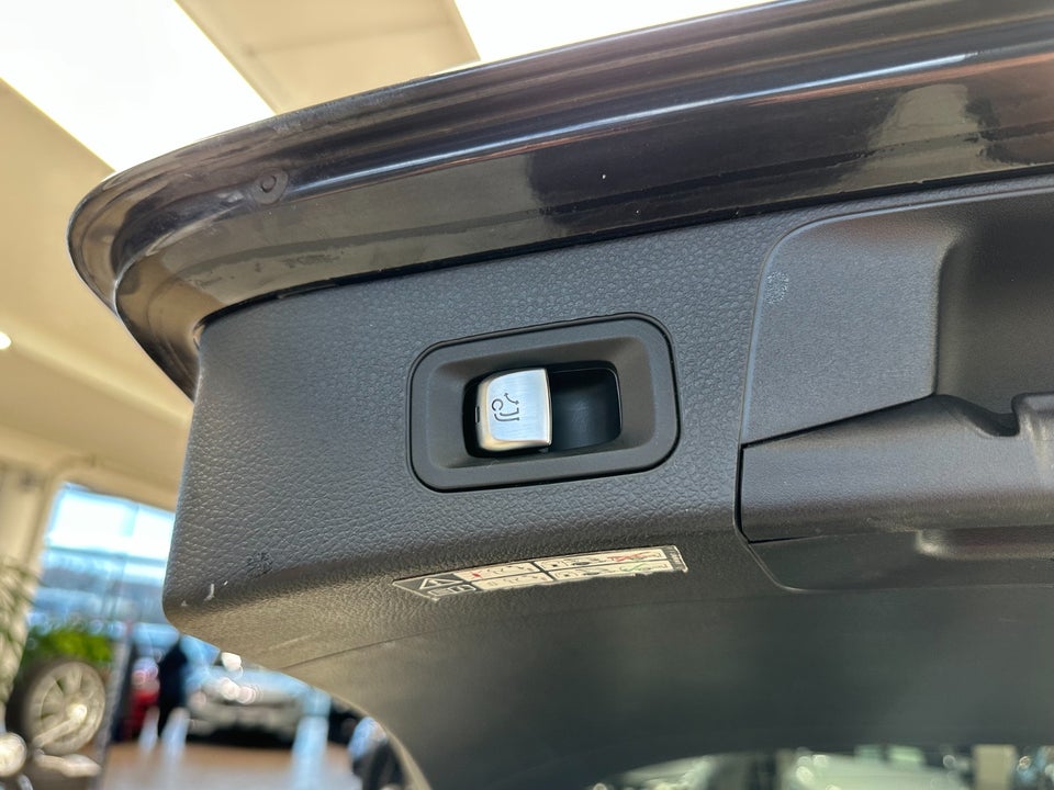 Mercedes C350 e 2,0 Avantgarde stc. aut. 5d